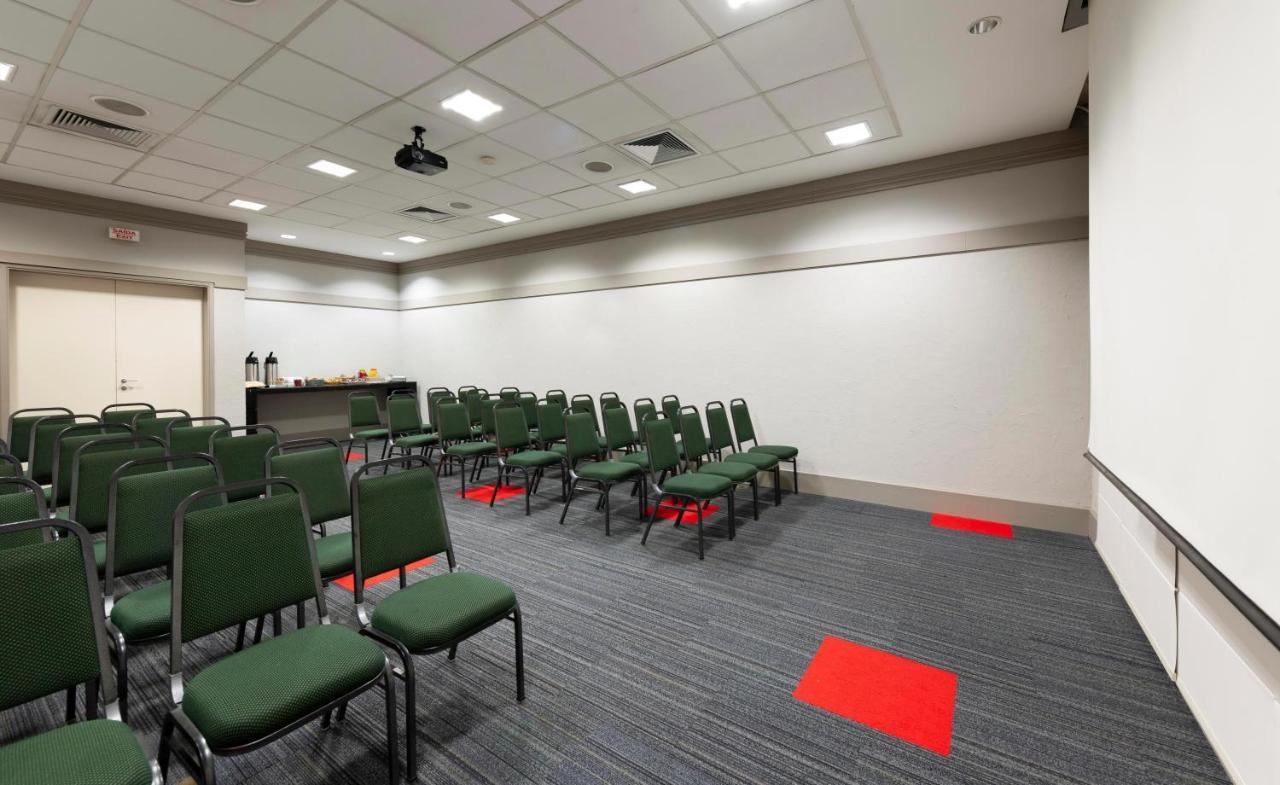 Hotel Ibis 3*